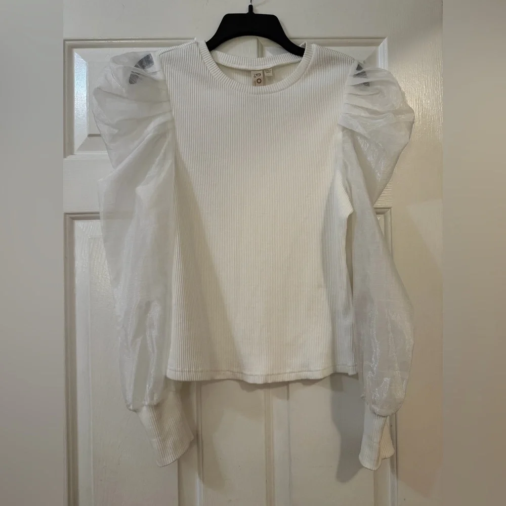 Anthropologie Dolan Elegant Feminine White Puff Organza Sleeve Top